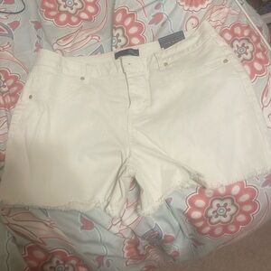 1822 denim shorts NWT